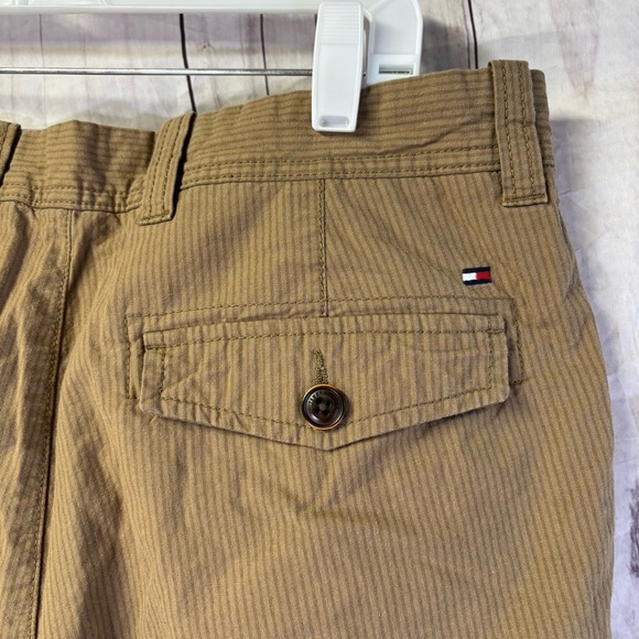 Tommy Hilfiger Men’s Khaki Shorts 34 - Picture 7 of 7